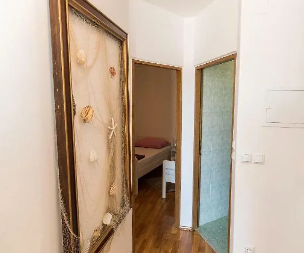 Kristina Apartment *